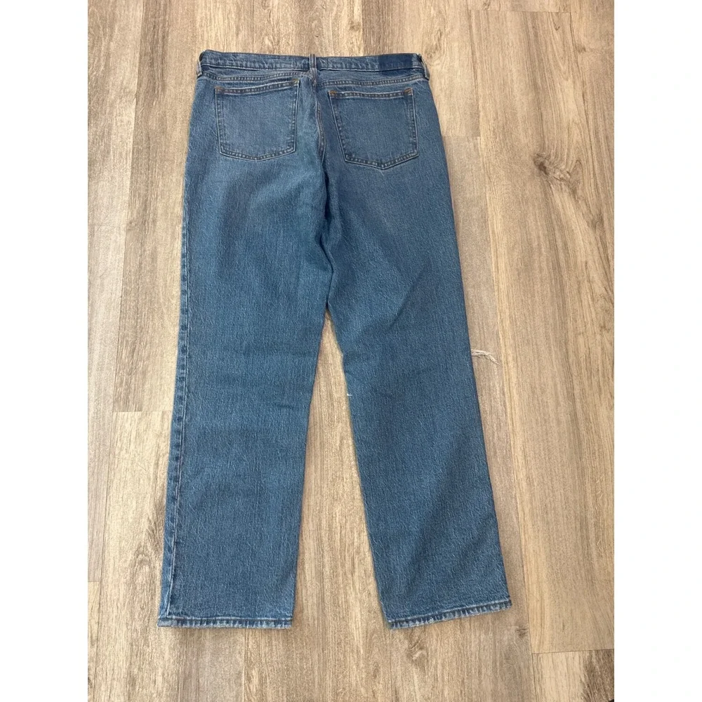 Abercrombie & Fitch The 90s Straight Mid Rise Distressed Jeans Blue 30 10R